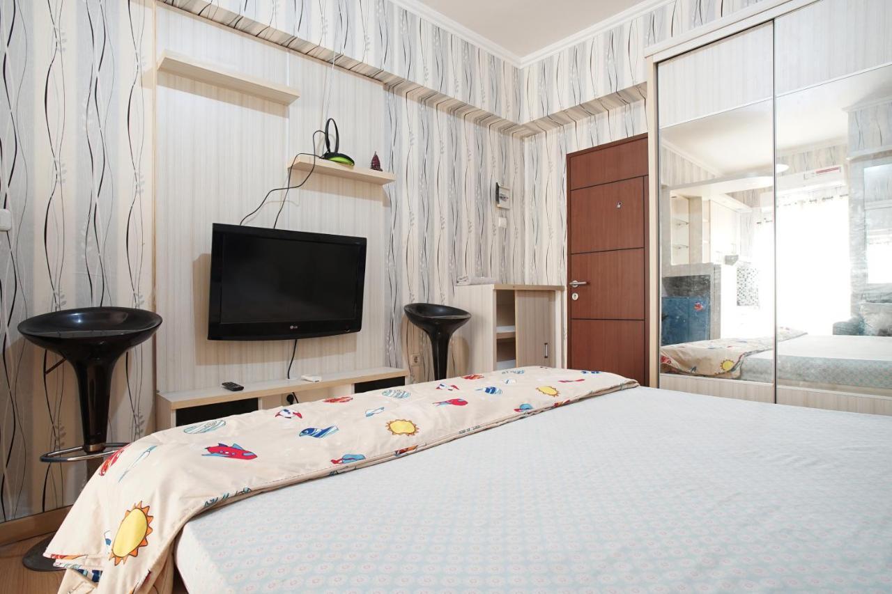 Planet Room Kemang View Bekasi Buitenkant foto